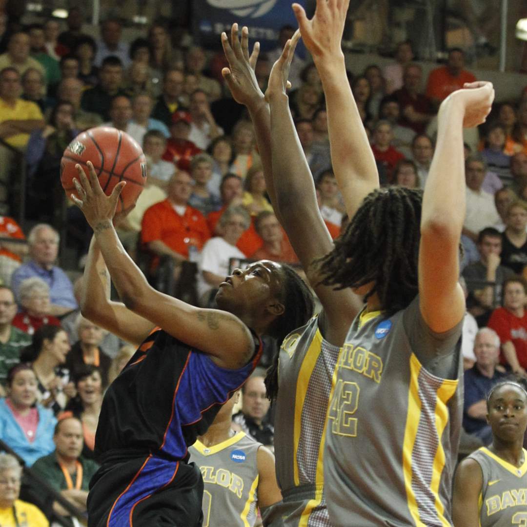Florida-s-Lanita-Bartley-goes-up-despite-defense-from-Baylor-s-Destiny-Williams