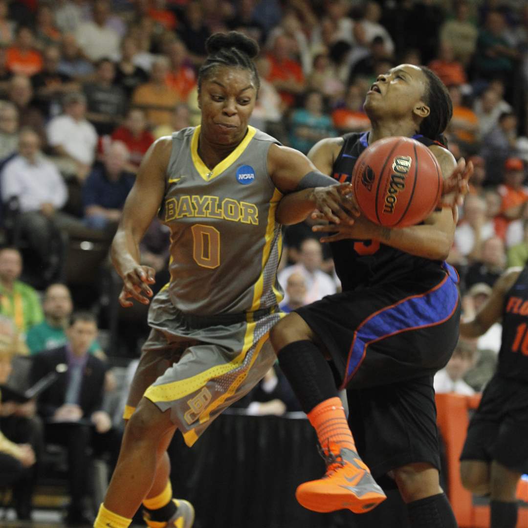 Baylor-s-Odyssey-Sims-breaks-up-a-drive-by-Florida-s-Lanita-Bartley