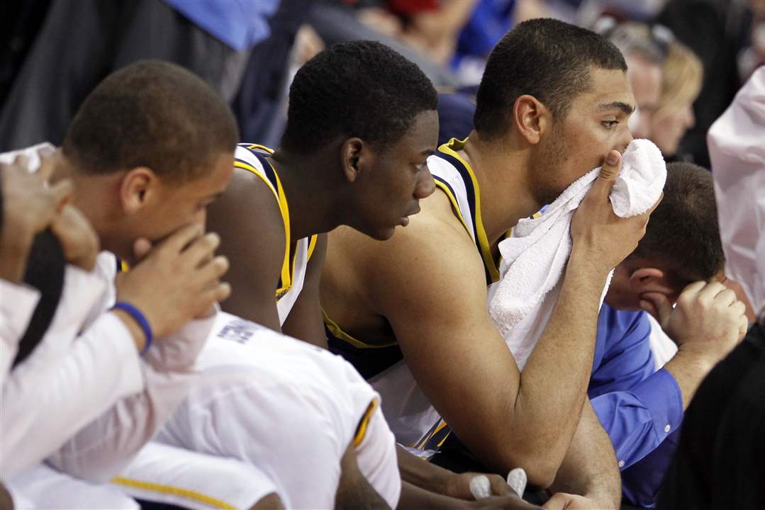 Whitmer-s-Chris-Wormley-reacts-to-his-45-40-loss