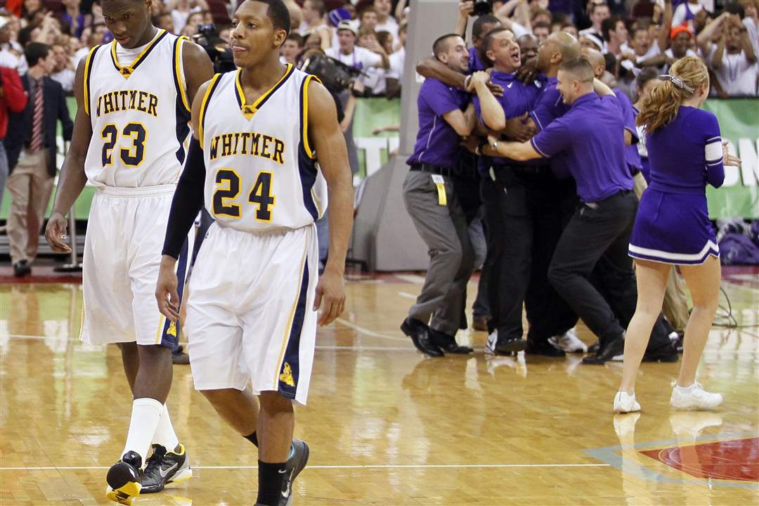 Whitmer-s-Nigel-Hayes-23-and-Leroy-Alexander