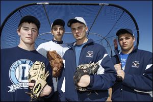 Lake won the SLL title last year and returns, from left, Ryan
Kohlhofer, Nathan Scanlan, Josh Tantari, and Corey Hotmer