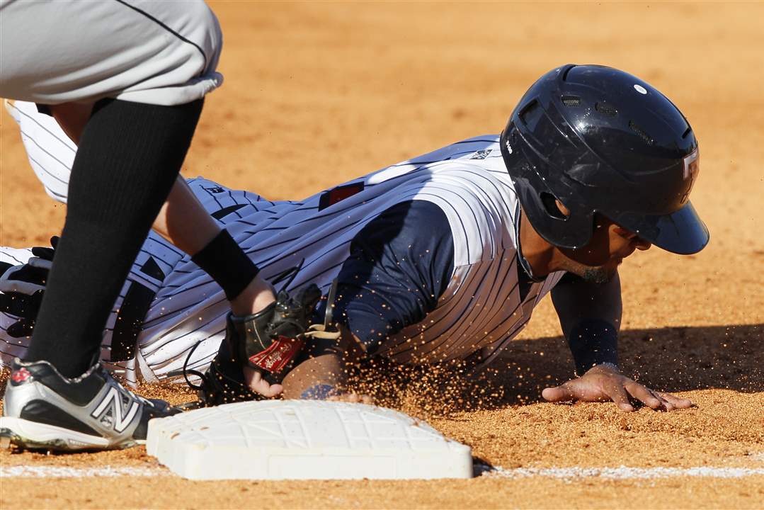 Hens-Patterson-safe-at-first