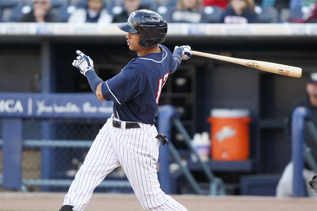 Hens-Berry-double-score