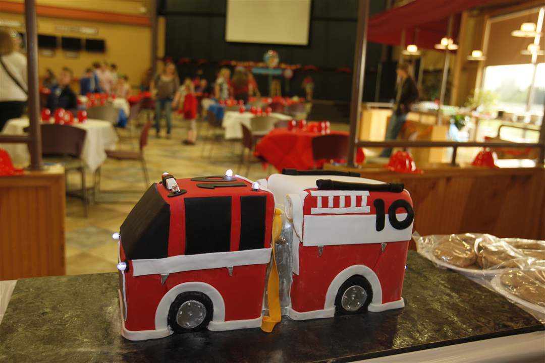 The-birthday-cake-made-for-Hunter-Bute