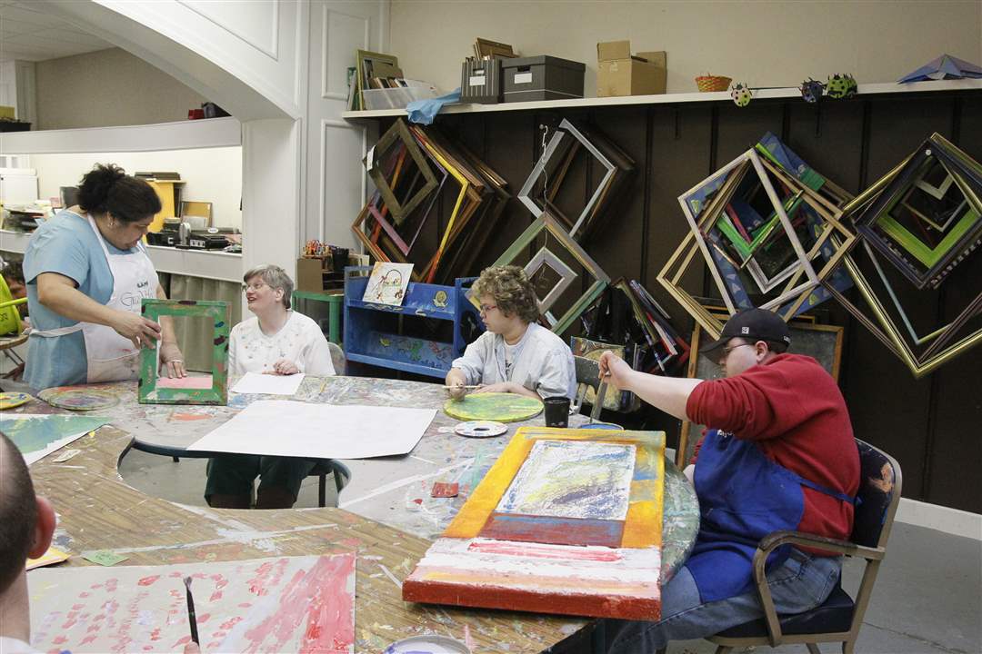 Kan-Du-Annie-Guerrero-Janice-Fitzpatrick-Taryn-Bregel-John-Walsh