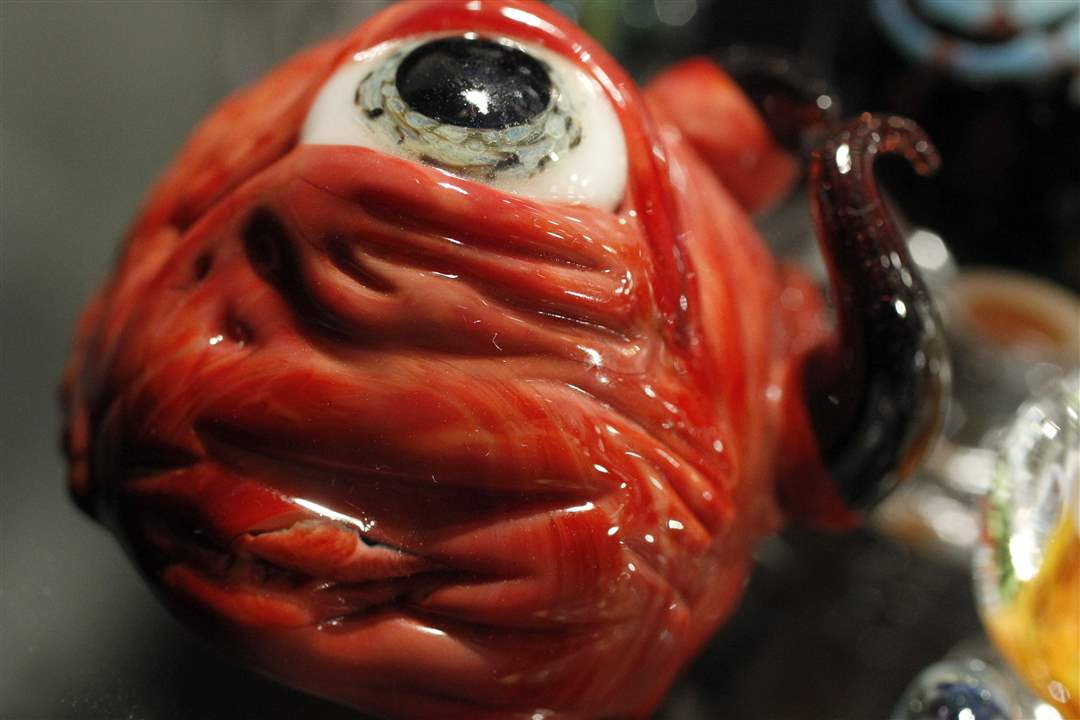 Conklin-marbles-eyeball