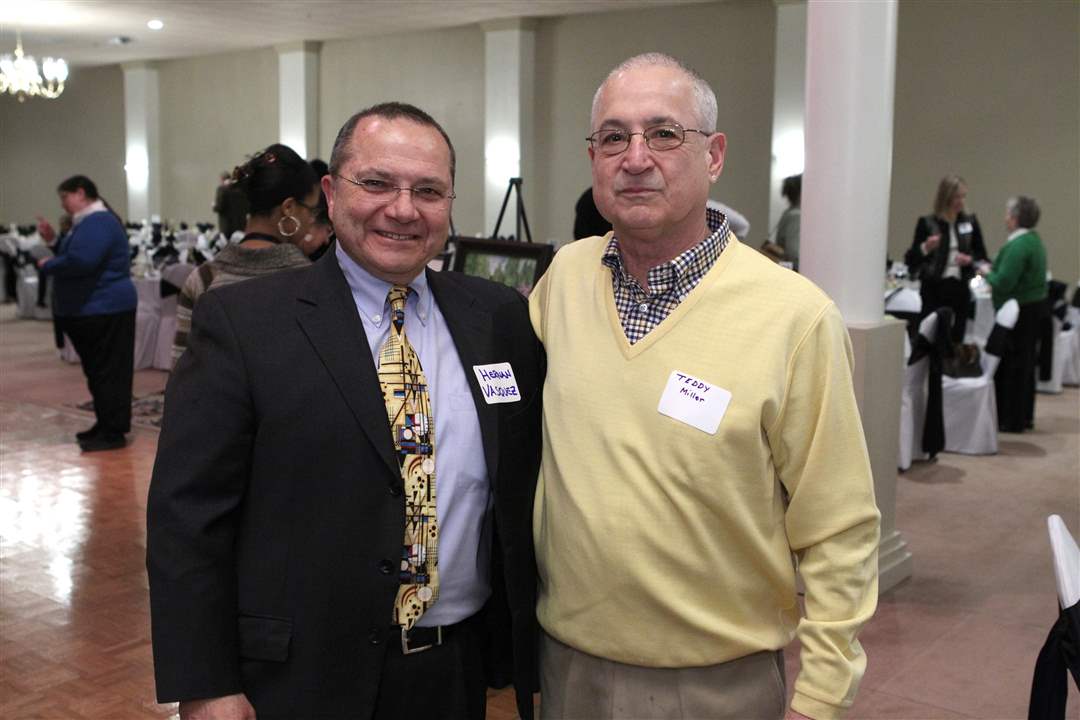 Eberly-wait-night-Hernan-Vasquez-Teddy-Miller