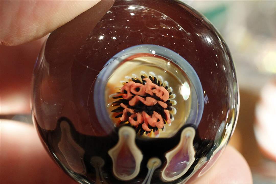 Conklin-marbles-jellyfish