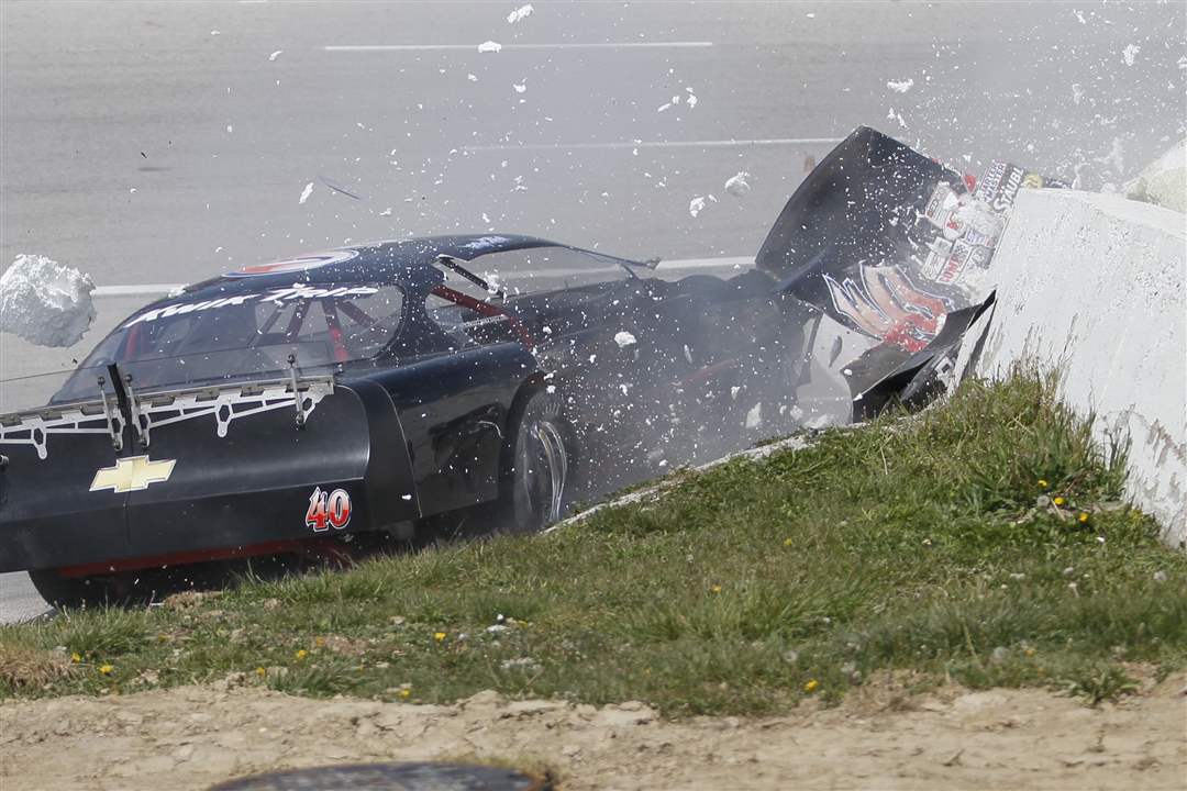 Toledo-Speedway-crash-Richard-Ruchk