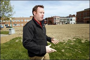 Brian Bilger had received a verbal award of a contract for the landscaping work from the Seneca County commissioners. 