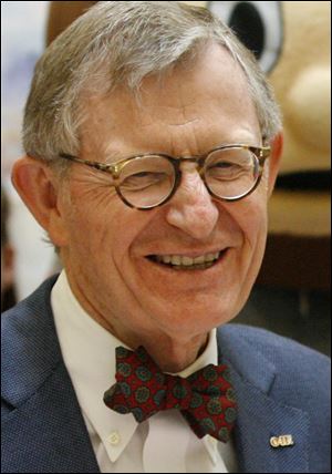 Ohio State President  E. Gordon Gee