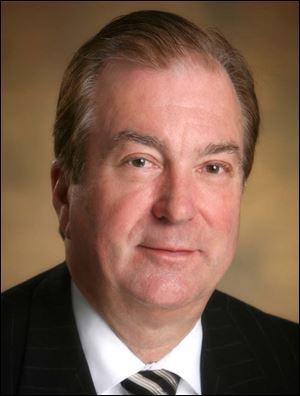 At Signature, John S. Szuch will serve as a representative within the Toledo area and help with business development.