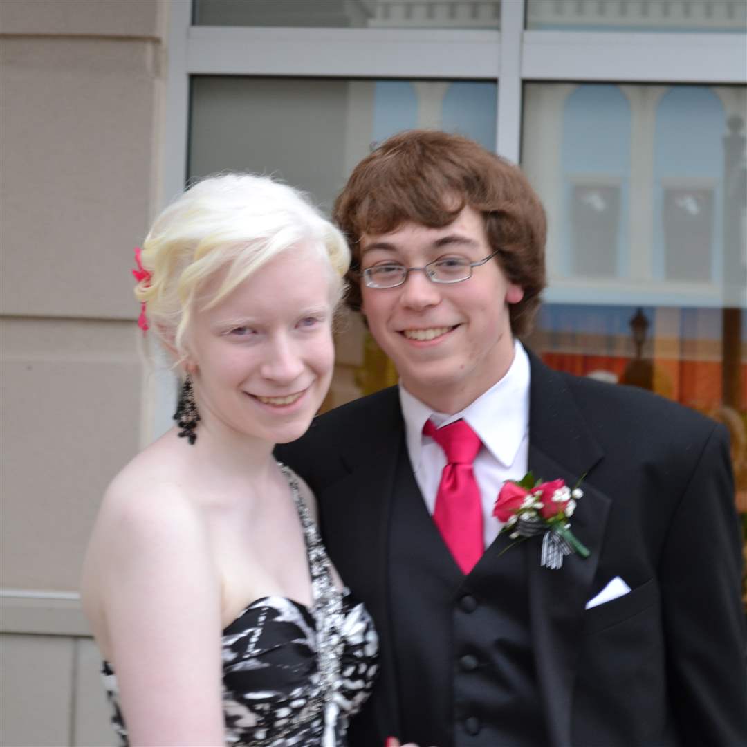 1aa030b9-ff43-402b-a742-49ecda65eb97