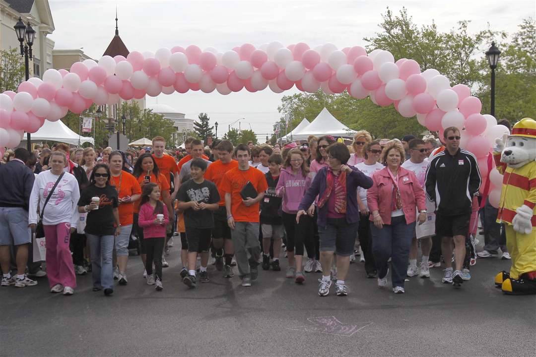 Walkers-begin-the-Northwest-Ohio-Making-Strides