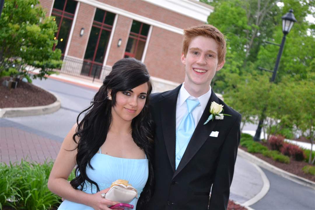 eaeee06d-fa90-407c-971b-812f9598f493