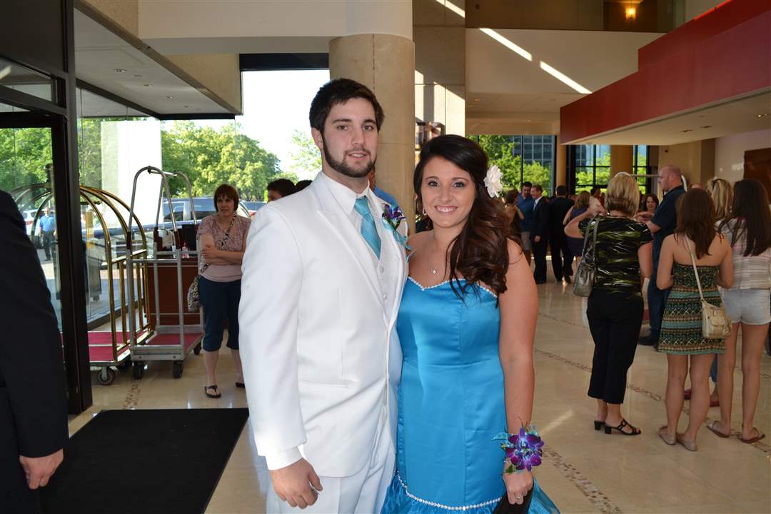 ec6eadc3-082c-45ab-b2e1-6555d8c7c66d