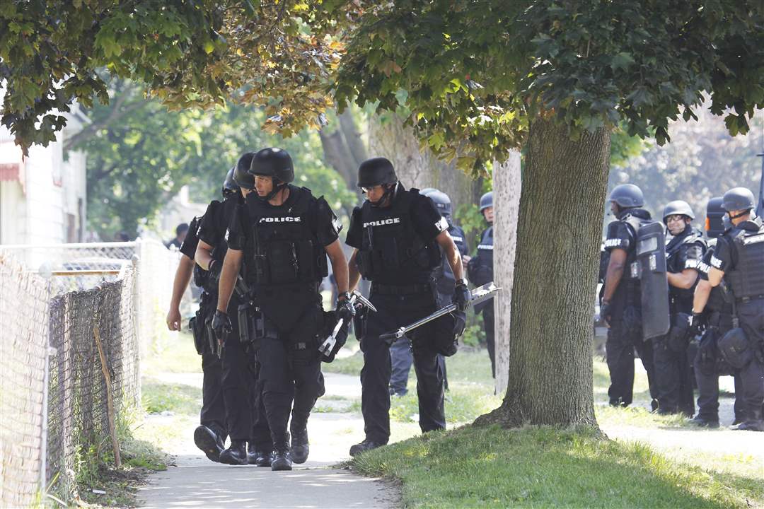 swat-team-bricker-shooting-2