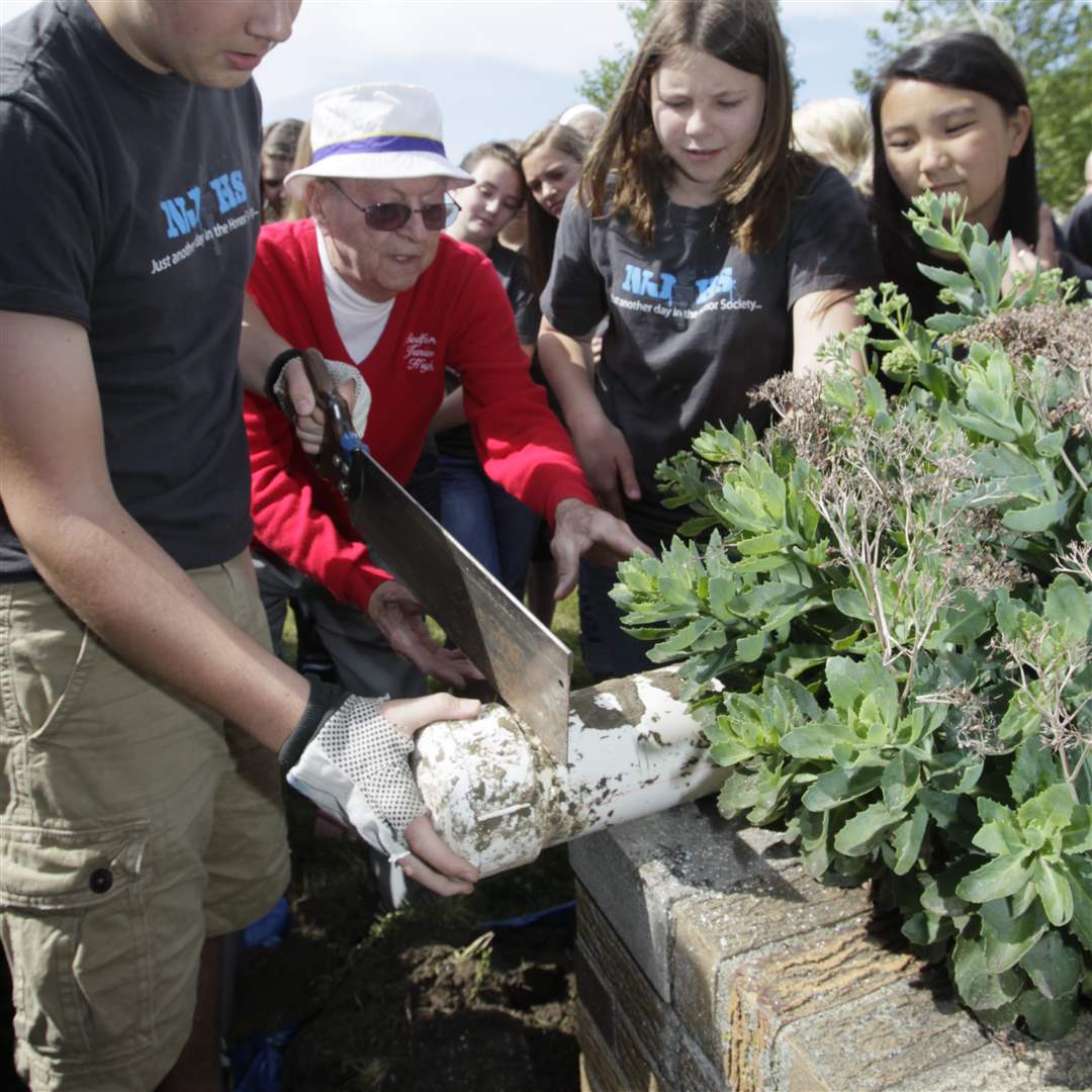 bedford-time-capsule-6