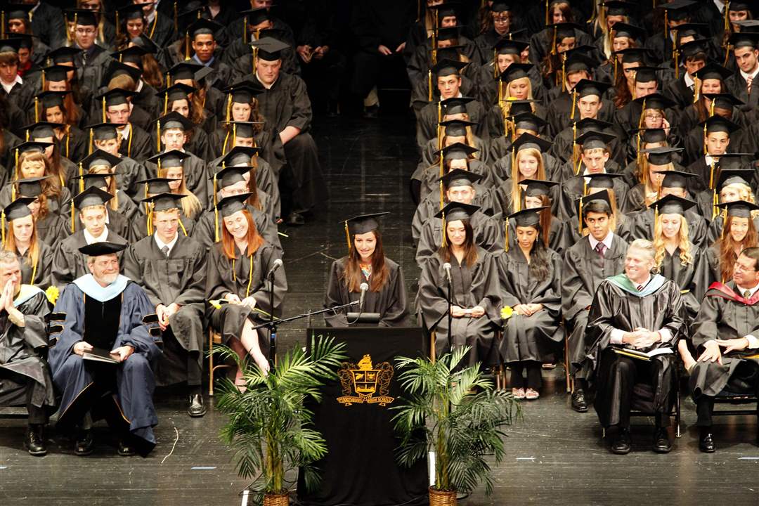 PHS-grad-Carmen-Alkire
