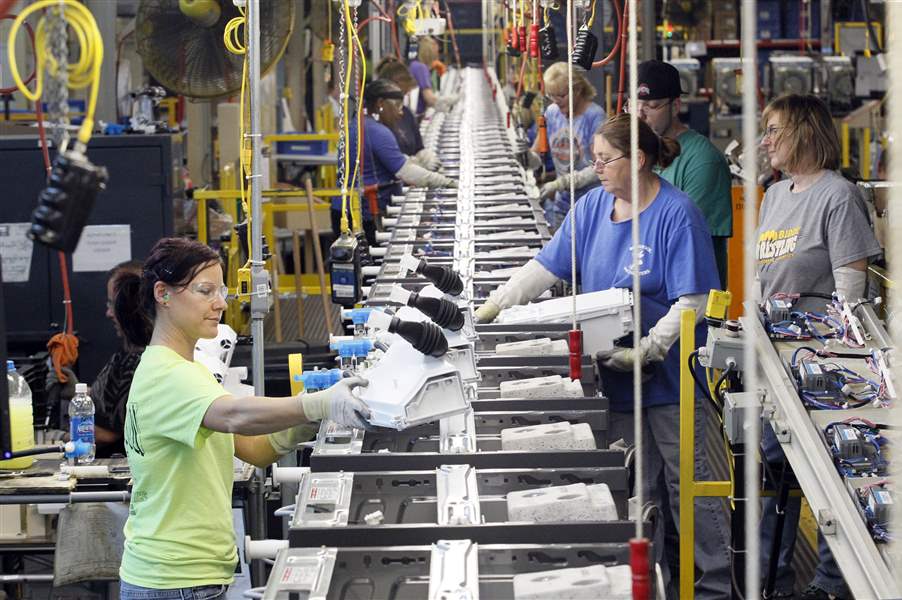 assembly-line-whirlpool