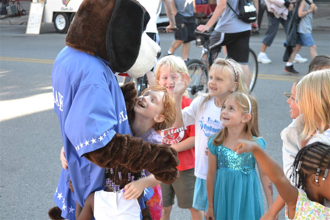 b6ea76dd-33e7-4b87-94ab-385458cd5197