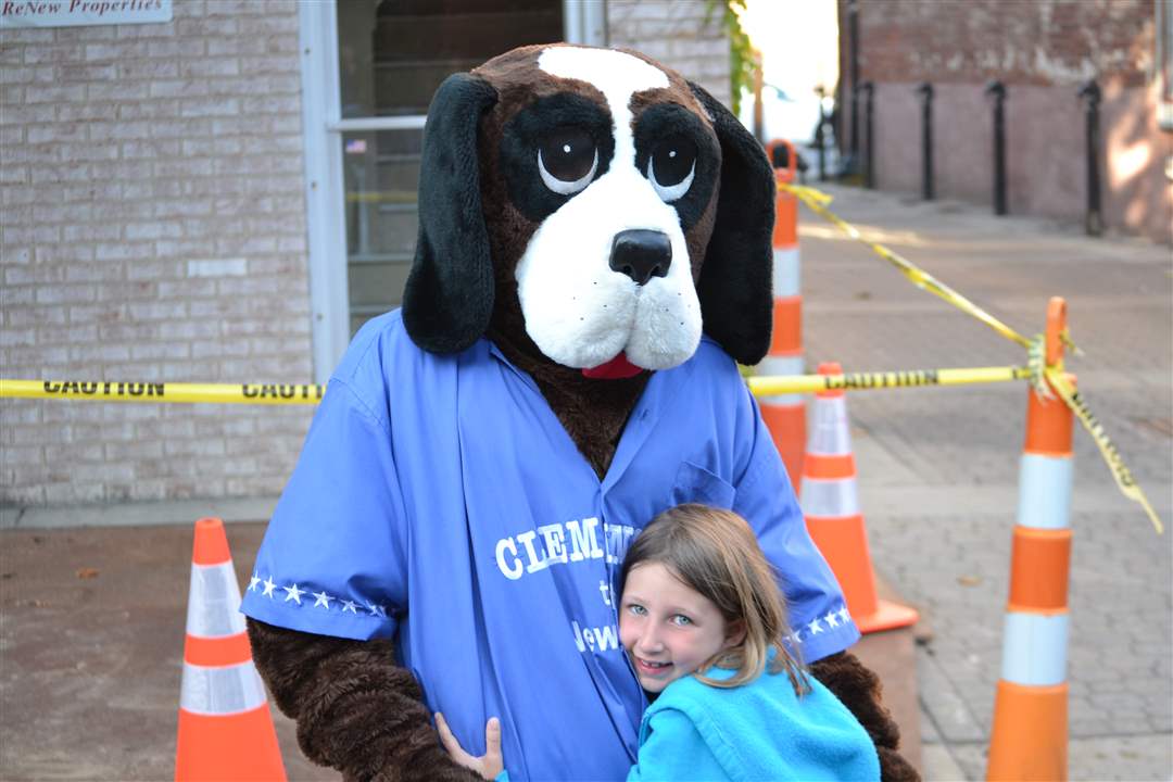 c533dbbc-3f05-42f6-9bc1-8d45e1e2b759