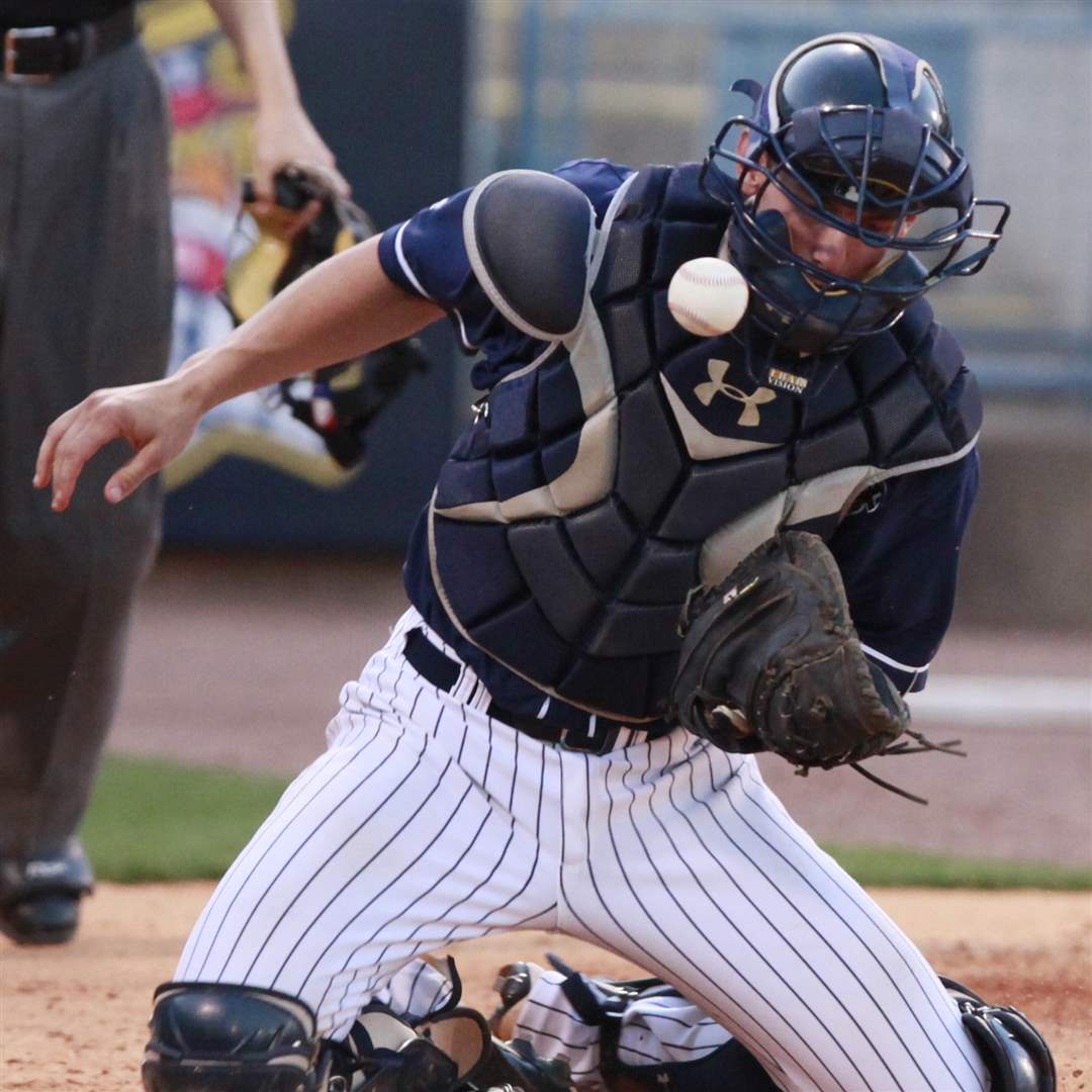 Toledo-Mud-Hens-catcher-Rob-Brantly