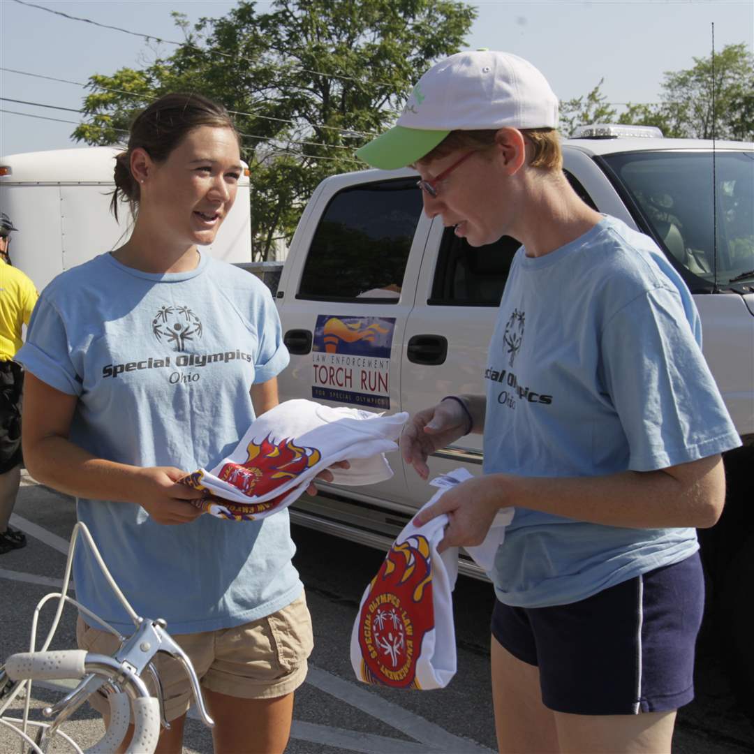 pburg-torch-shirts-2