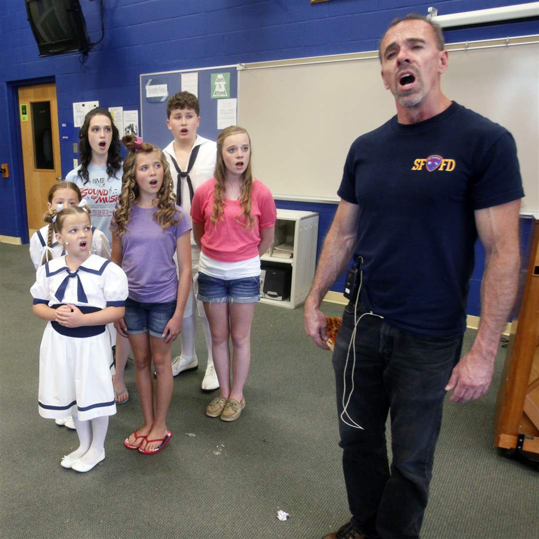 Michael-Searle-who-plays-Captain-Georg-von-Trapp