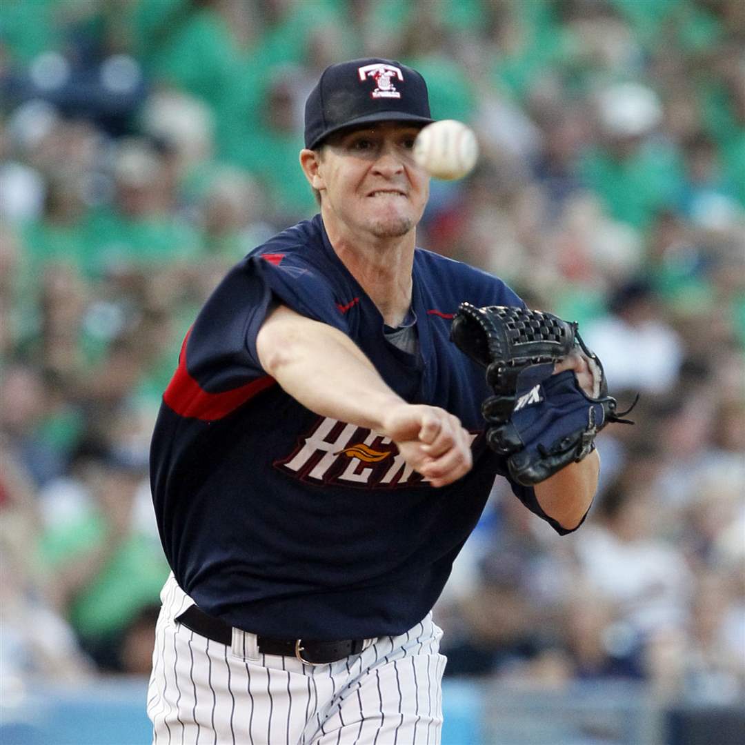 The-Toledo-Mud-Hens-pitcher-Thad-Weber