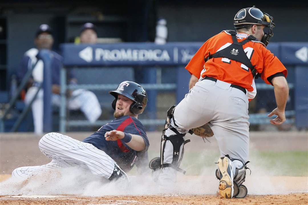 The-Toledo-Mud-Hens-catcher-Bryan-Holaday