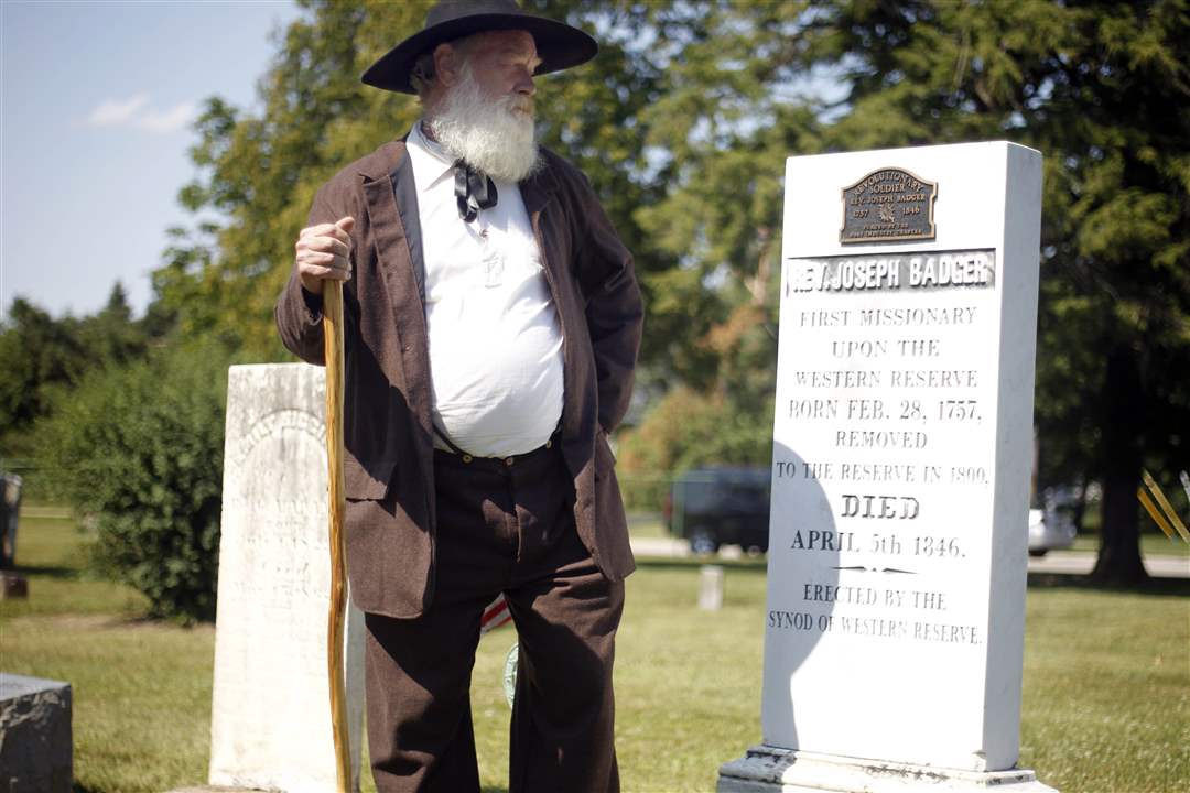 Doug-Bahnsen-Fort-Meigs-Cemetery-Walk