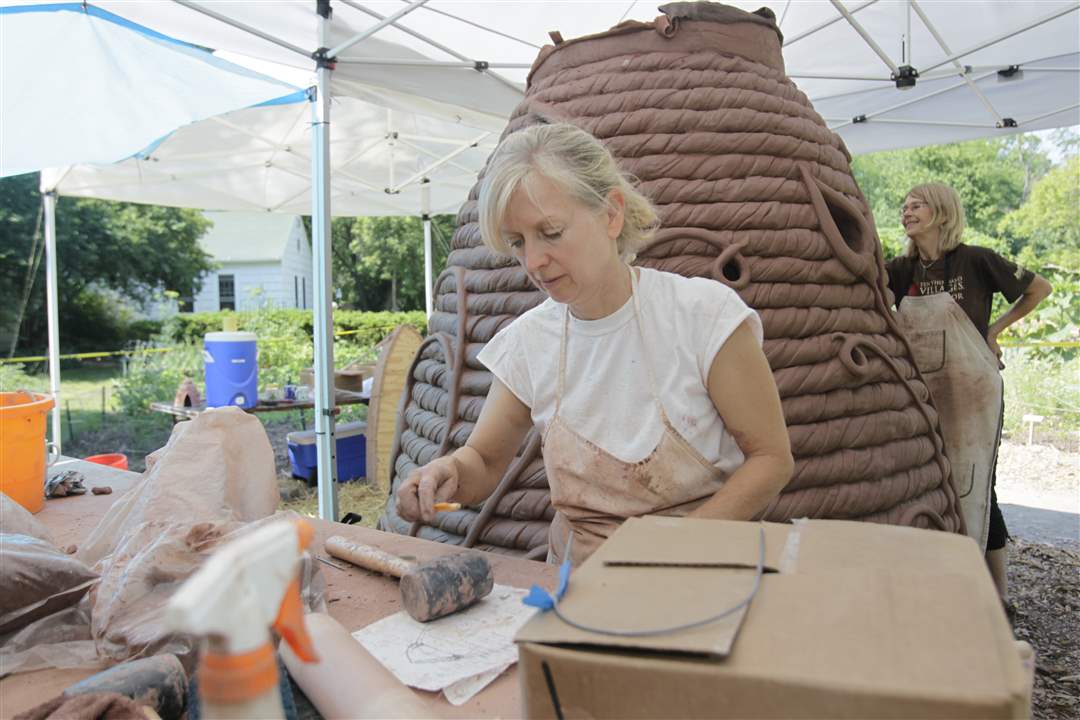 beehive-laurie-spencer-measure