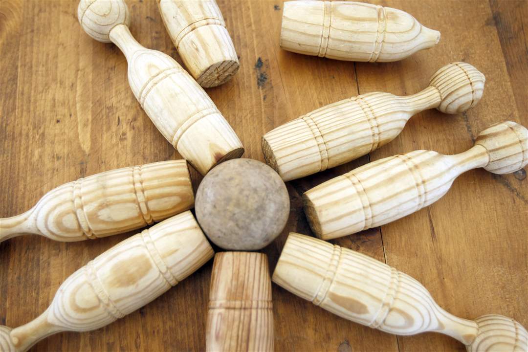 ft-meigs-9-pins-table