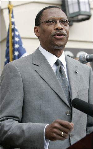 James Ammons, President of Florida A & M University, has resigned in wake of the band hazing scandal at FAMU.