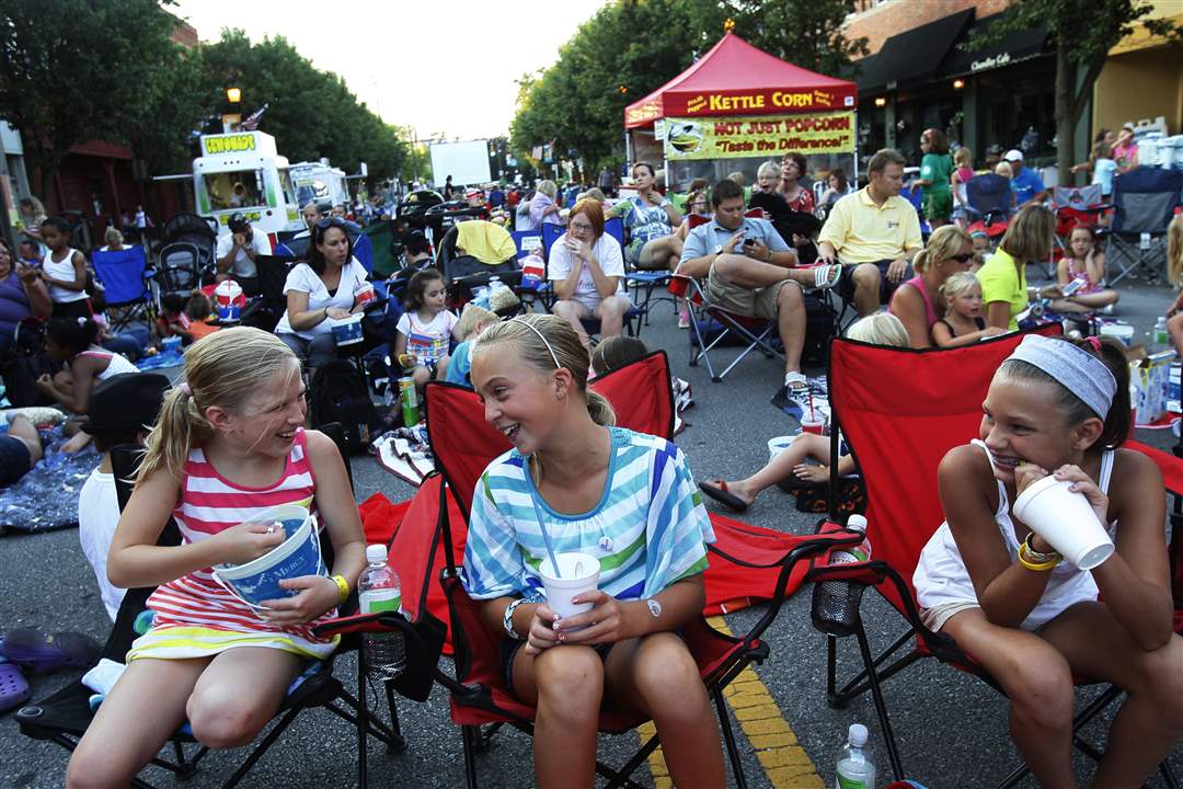 sylv-movie-rae-glover-abby-monegan-kaeli-koop