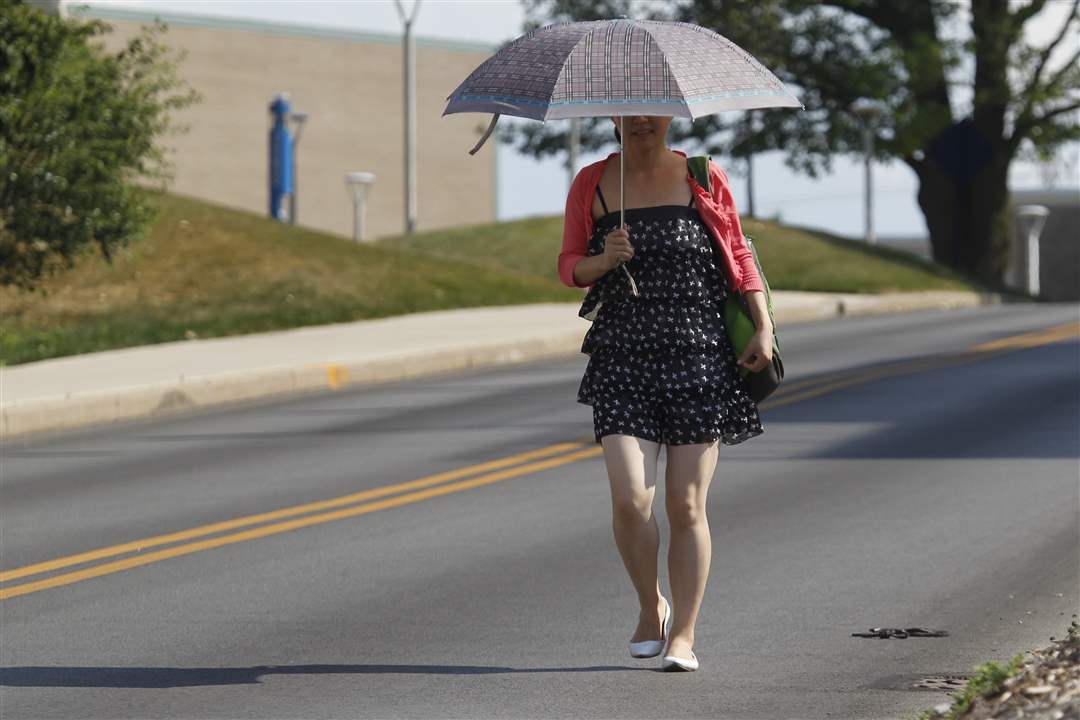 China-resident-and-Univ-of-Toledo-student-Raio-Sho