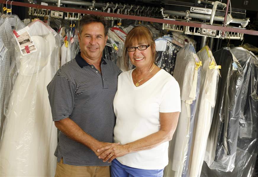 Colonial-Cleaners-decides-to-hang-it-up