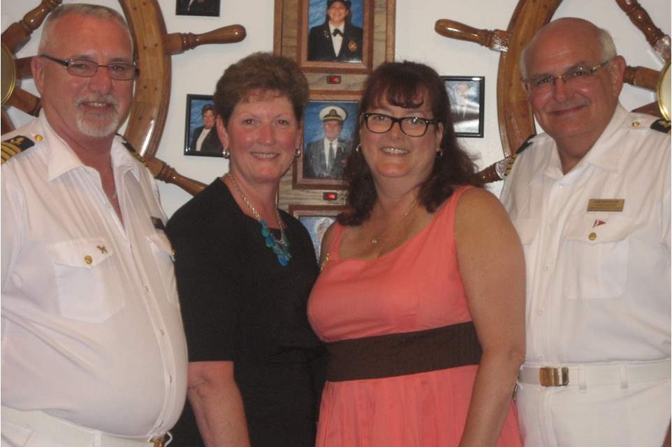 From-left-Celebrating-Harbor-View-Yacht-Club-s