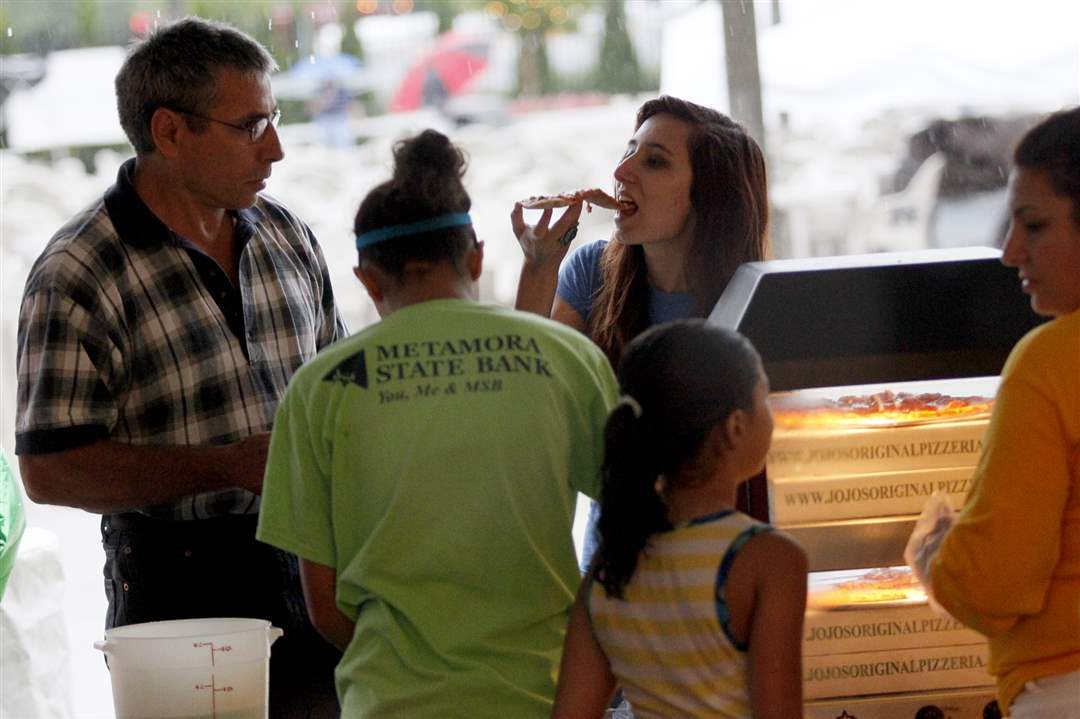 Autumn-Gotha-17-of-Erie-Mich