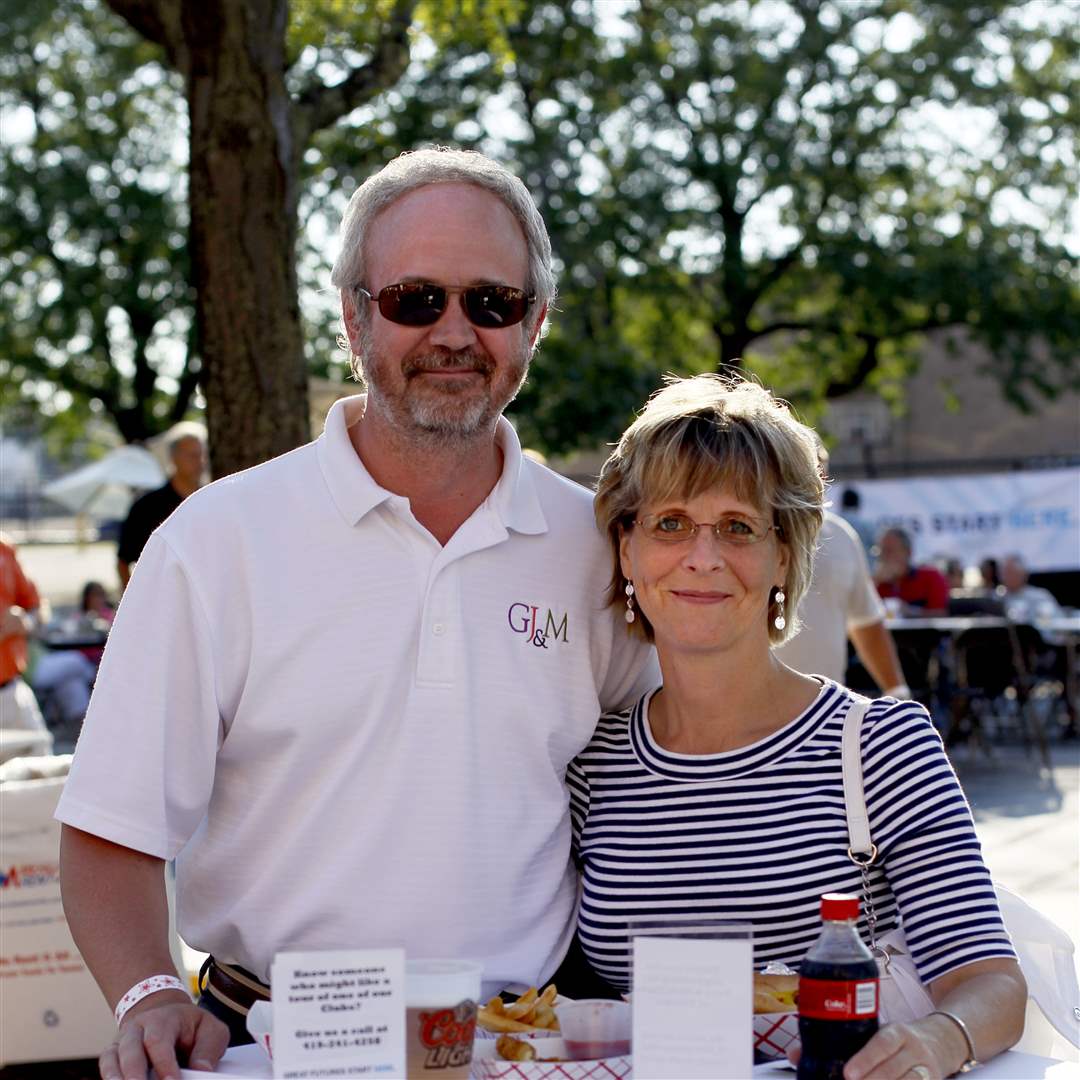 Steve-and-Diane-Schult-of-Waterville-Ohio