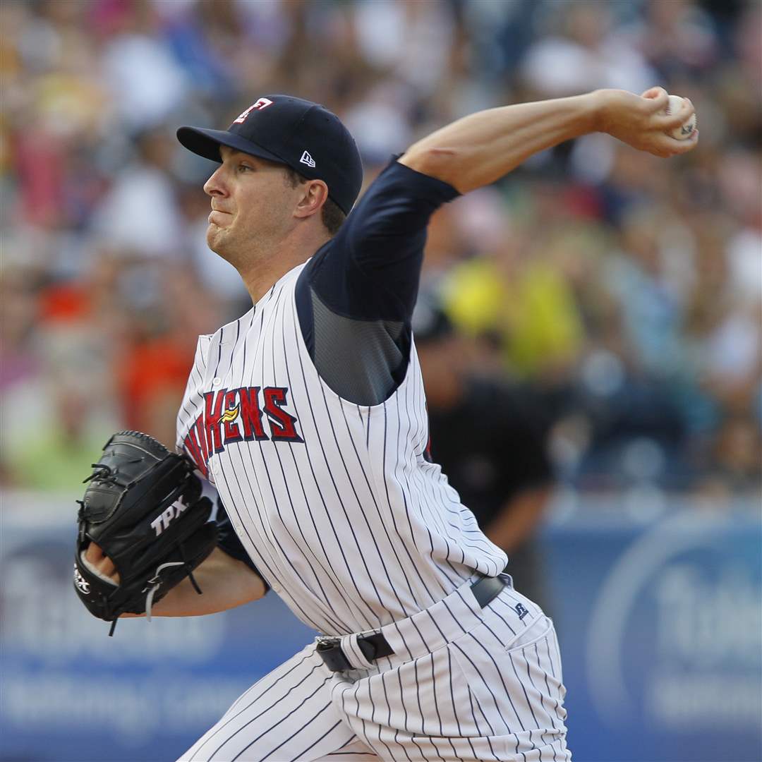 hens-adam-wilk-pitch