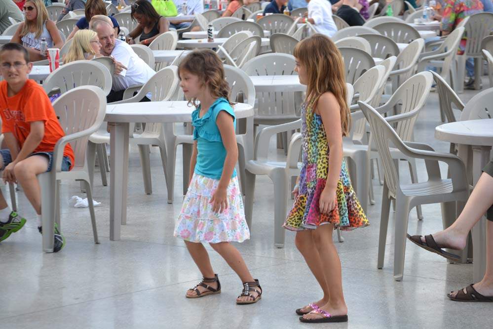 40b70ddd-8e1a-490f-8e83-edd48f375a84