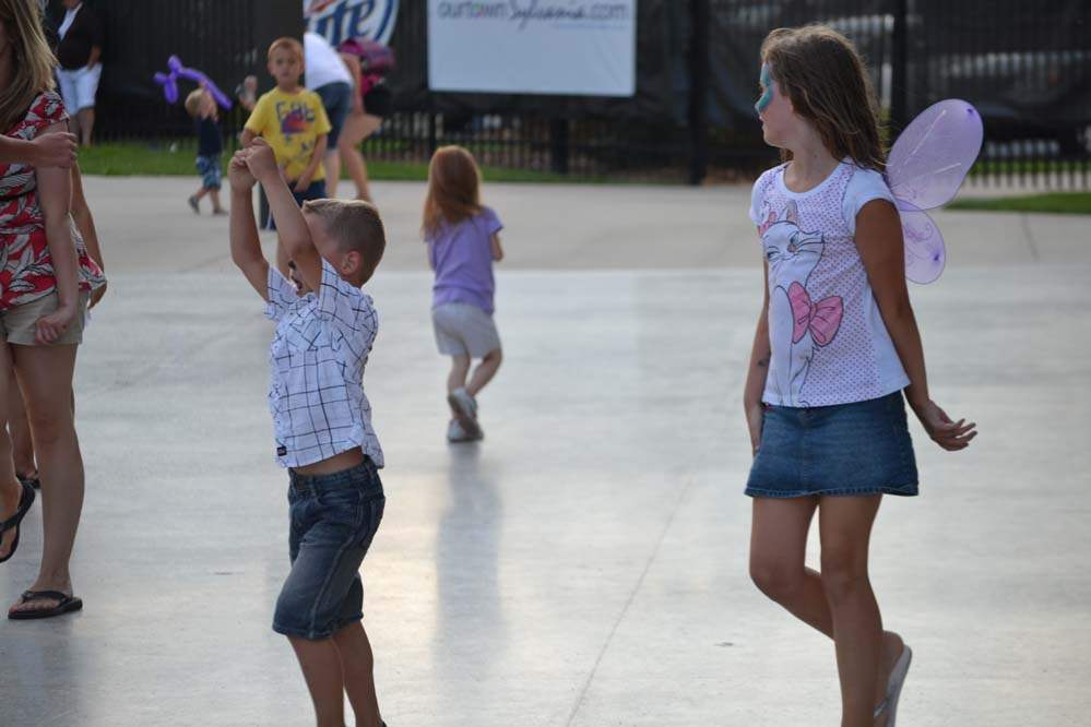 a2f2b9eb-1fc8-48d1-8ef9-01a7e9e8b16f