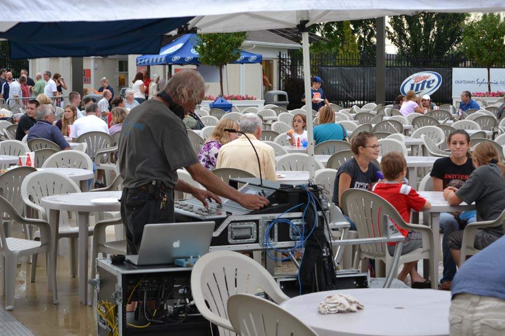 aa84fc5b-af78-4fc4-8585-ae2bddd3d7b9