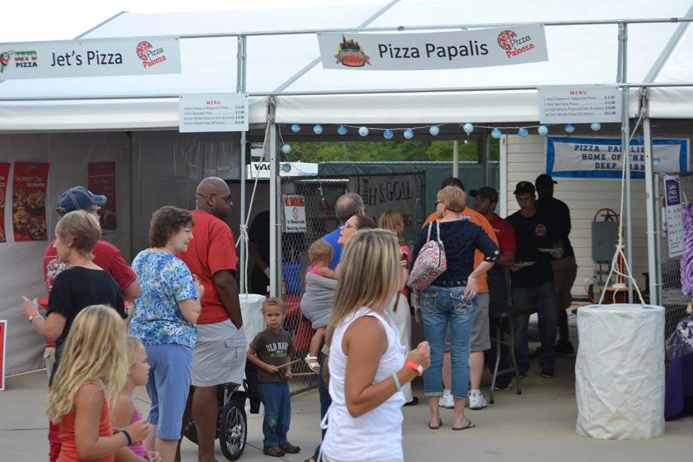 bca3124e-e614-439e-a816-811f83375427