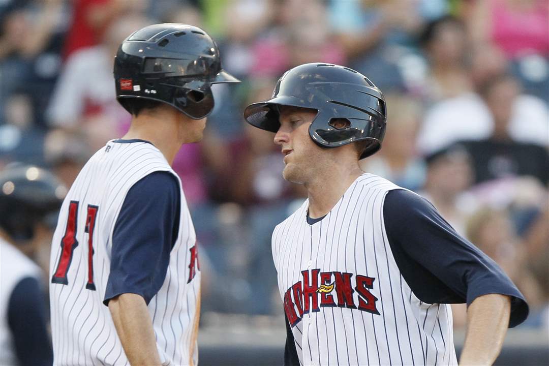 hens-justin-henry-danny-worth