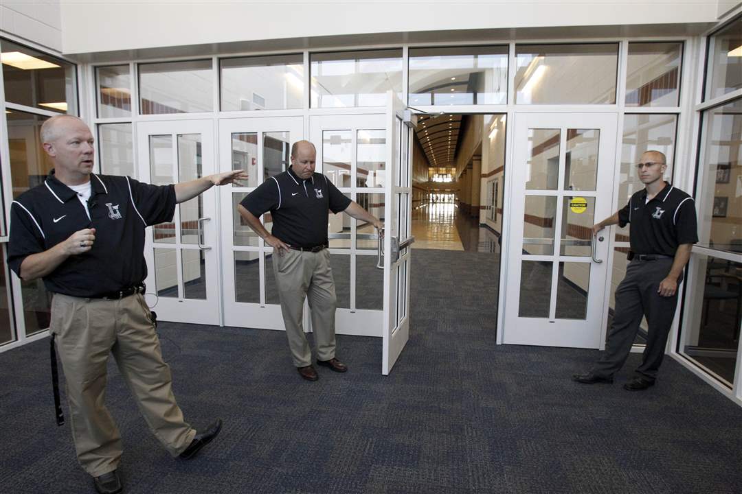 new-lake-high-school-1