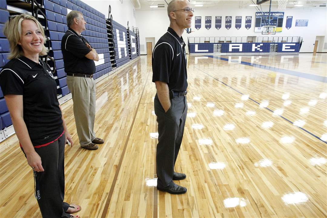 new-lake-high-school-13