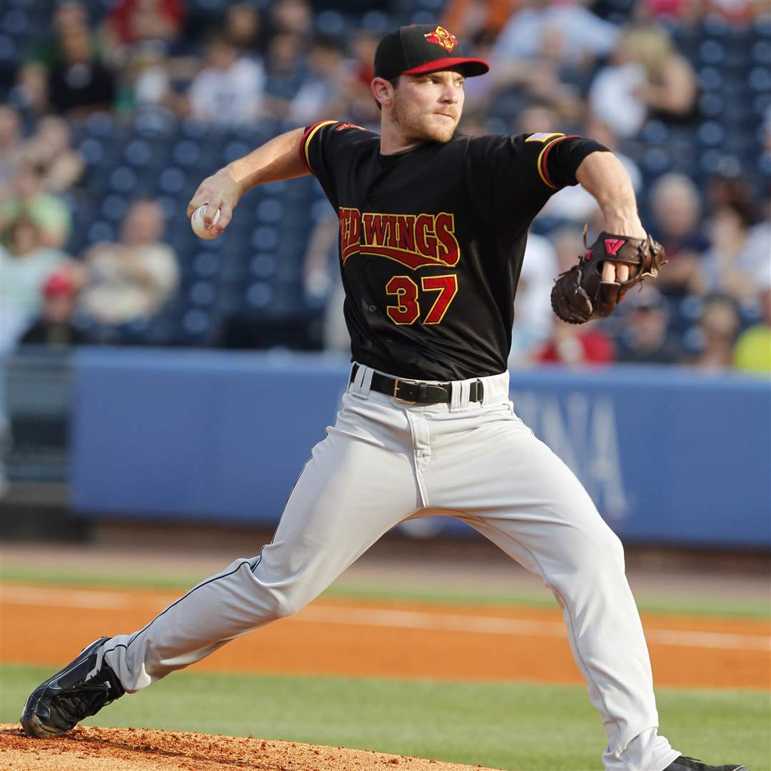 Rochester-Red-Wings-pitcher-Liam-Hendriks-throws